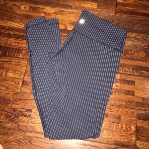 NWOT Lululemon pinstripe leggings